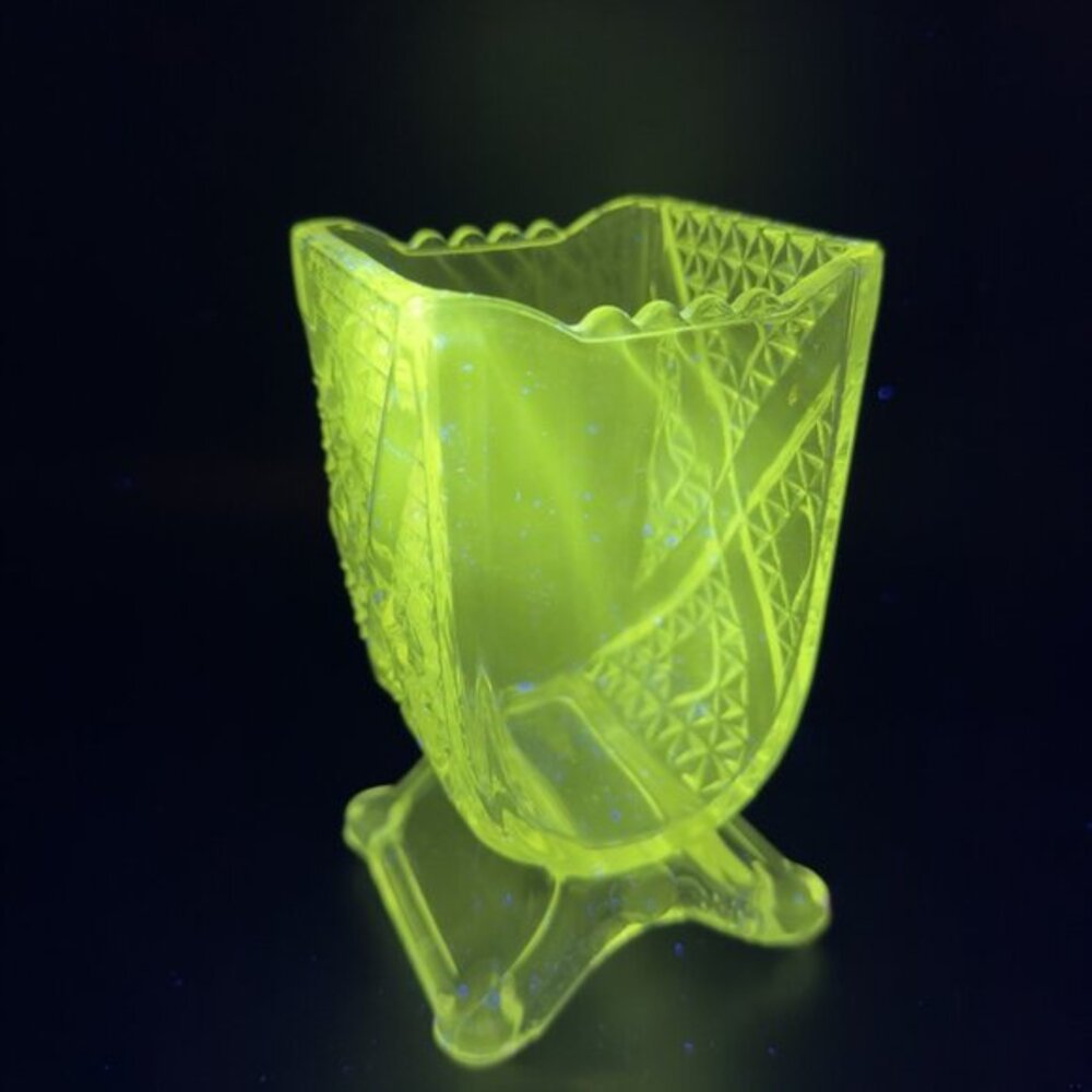 EAPG Adams & Co Clear Crossbar Finecut Footed Clear Vase Manganese 365nm UV Glow